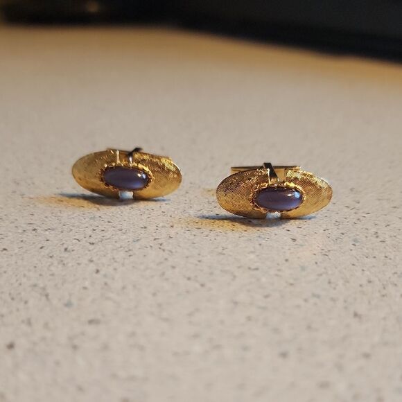 Elegant Gold and Purple Cufflinks - Picture 1 of 3